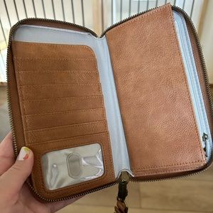 Thirty One all about the Benjamin’s wallet